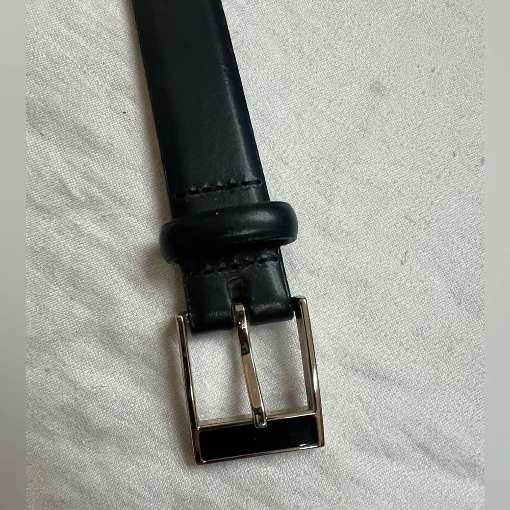 Navy Belt Women's LARGE Silver Tone Buckle Bonded 75%  Leather About 39